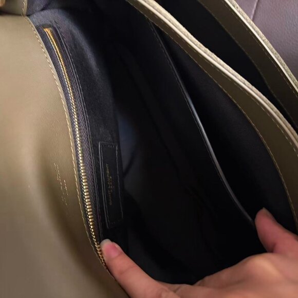 Saint Laurent Womens Shoulder Bag - Picture 12 of 16